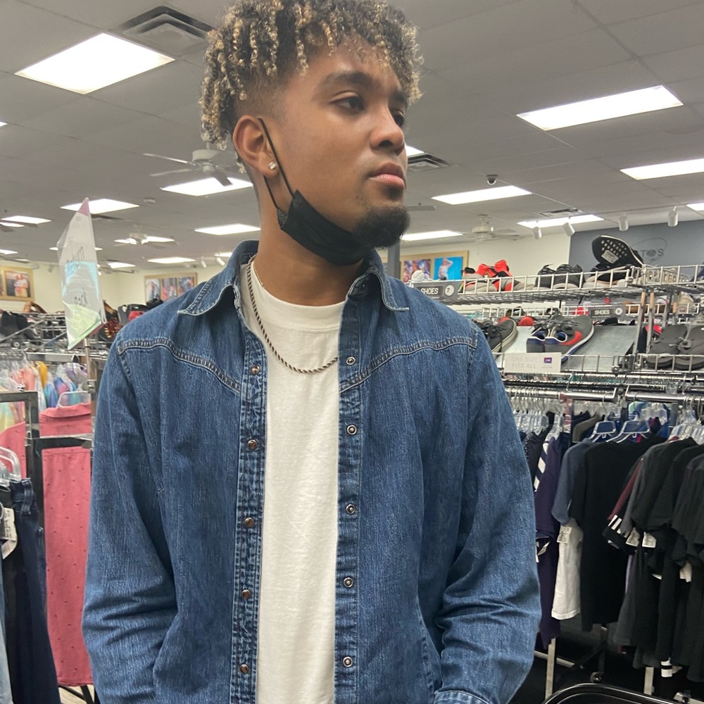 Meet your Posher, Tristian